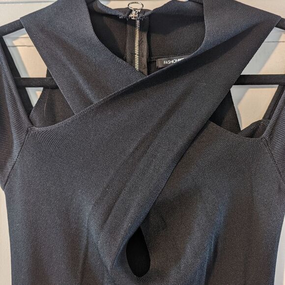 Fashion Nova bodycon sweater dress - Picture 4 of 7